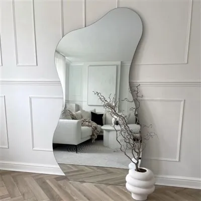 Kan jag använda en ramlös spegel i ett sminkrum?